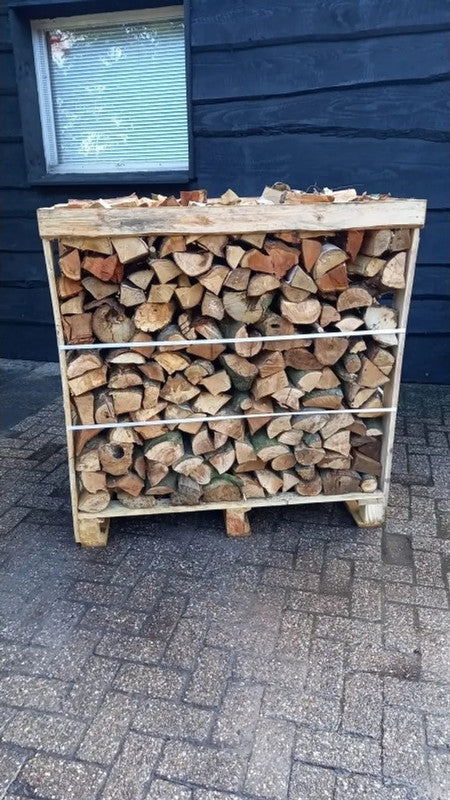 Ofenfertiges Mischholz 25 cm – 4 Mini-Paletten (1,20 RM)